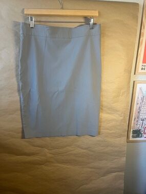 Avenue Montaigne Women's Light GrayTailored Pencil Skirt